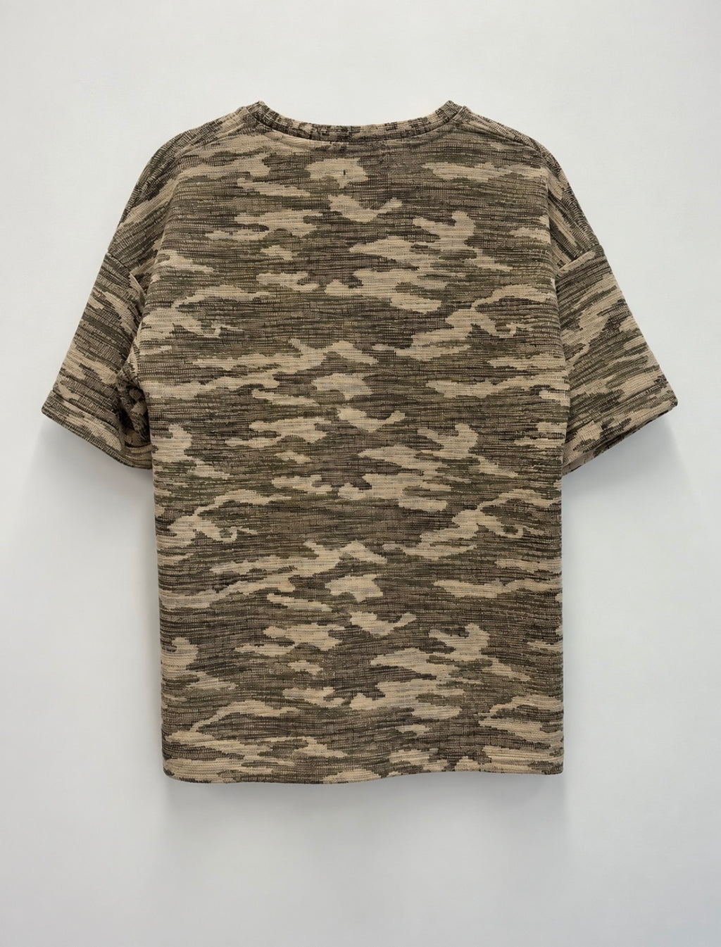 Camo Tee - size S
