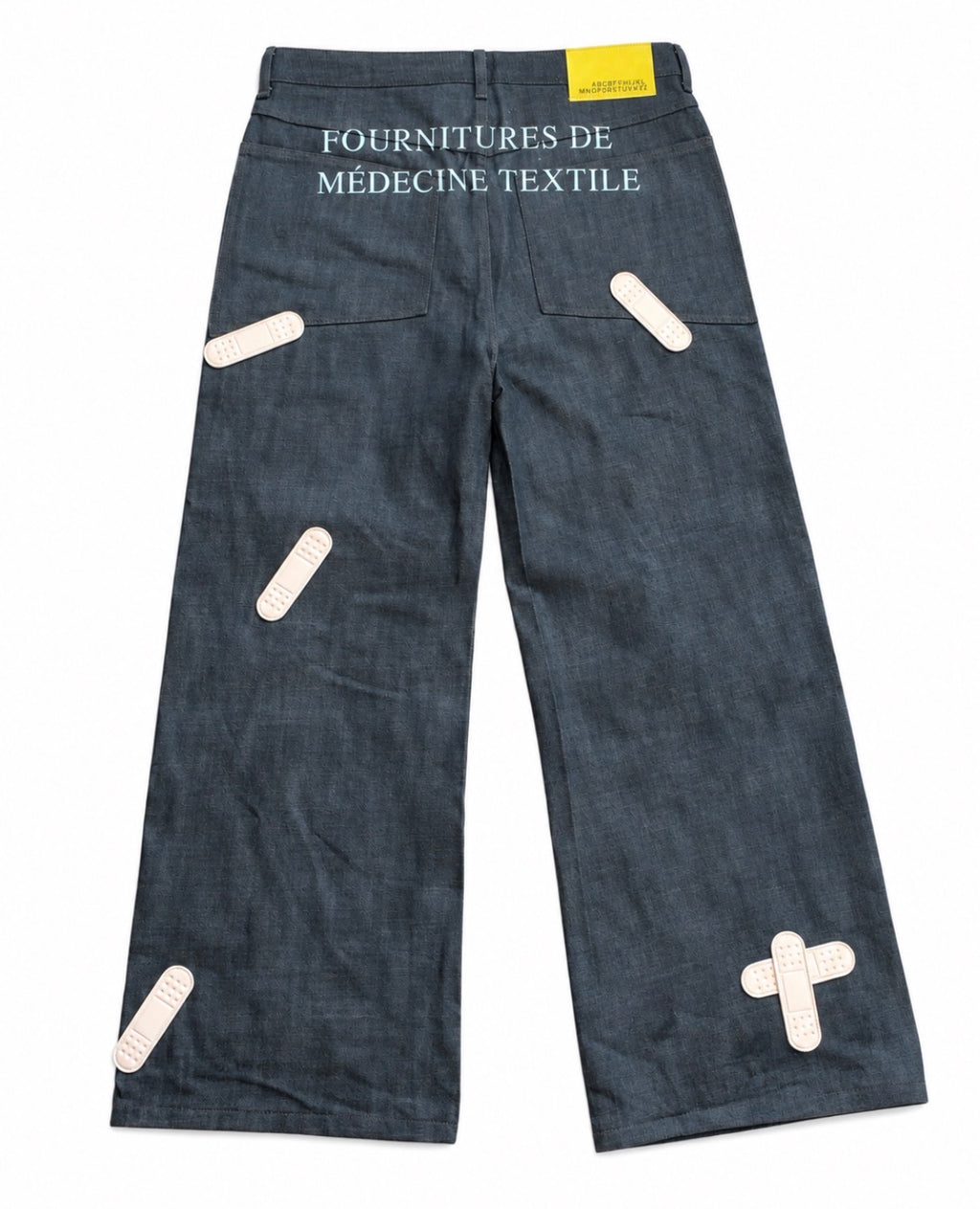AT.Vetement Super Baggy Jeans - size L